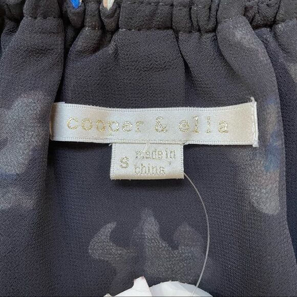 NWT Cooper and Ella Black Off The Shoulder Popcorn Dress - Size: Small - Picture 6 of 12